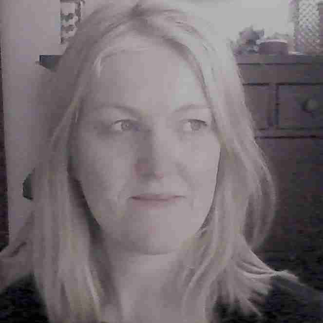 Profile image of Fiona Stainsby
